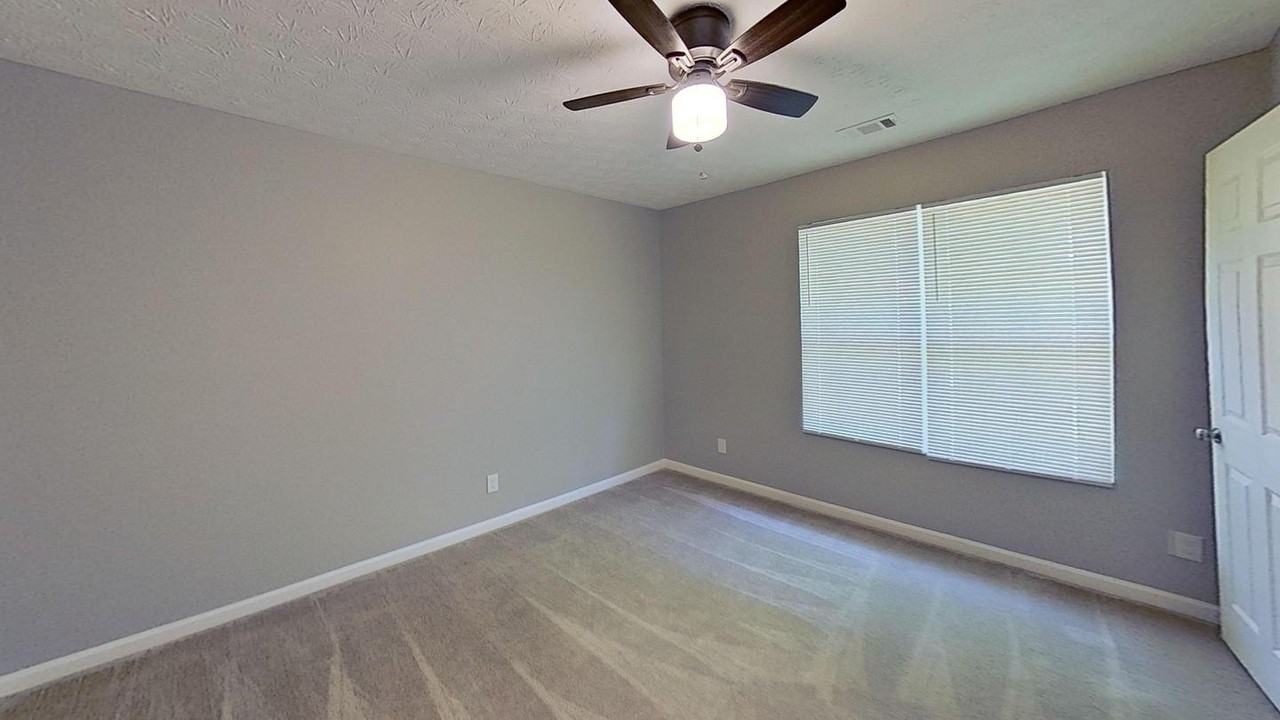 Cozy Conley Hideaway on a Quiet Cul-de-Sac with Endless Charm - Photo 6 of 16