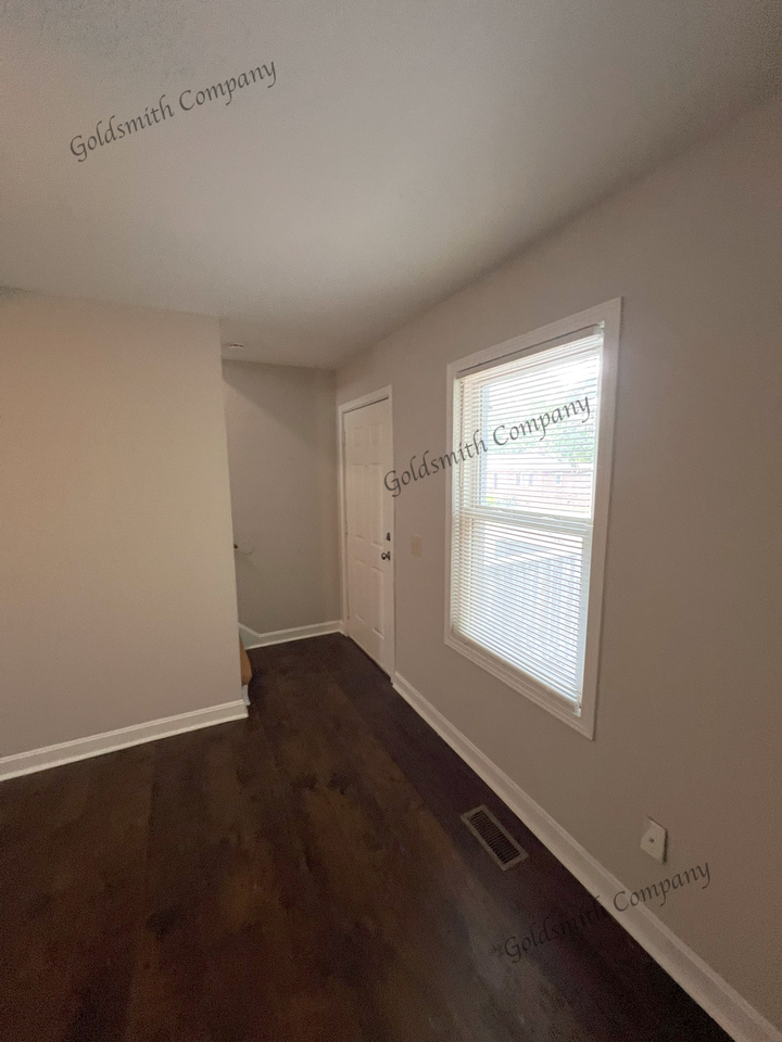 10D Averill St - Photo 6 of 10