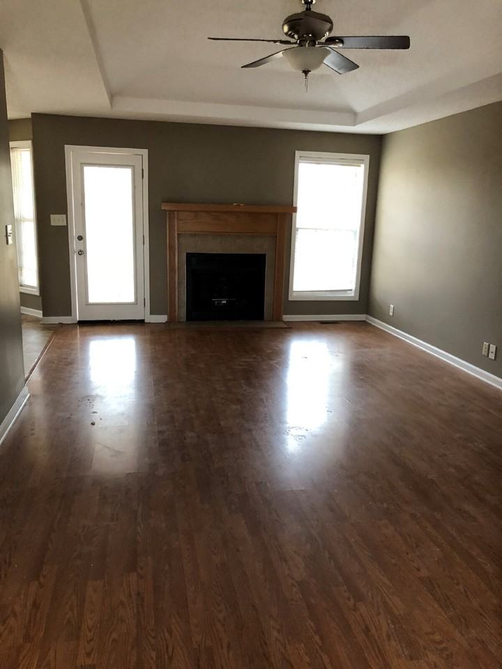 2626 Del Ray Dr - Photo 2 of 5