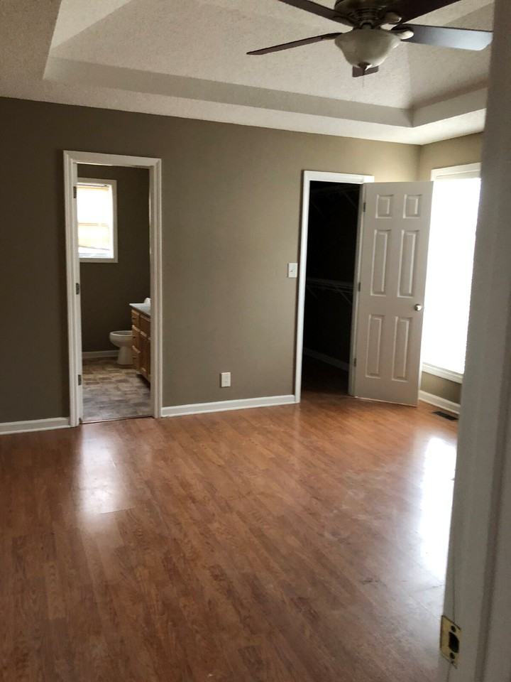 2626 Del Ray Dr - Photo 3 of 5
