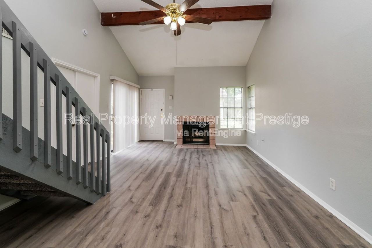 200 Pecan Dr #702 - Photo 3 of 15