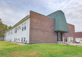 featured image of 1005 E Colorado Ave