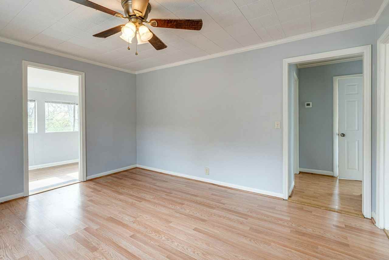 632 Center St #A - Photo 3 of 19