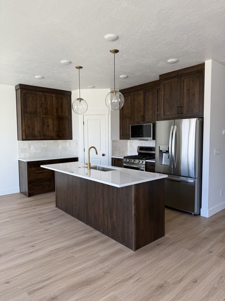 West 510 North #NA - Photo 3 of 28