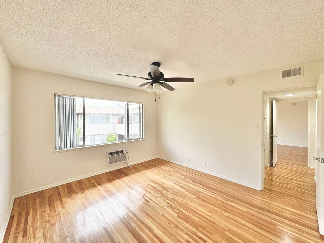 806 Arcadia Ave #7 - Photo 6 of 16