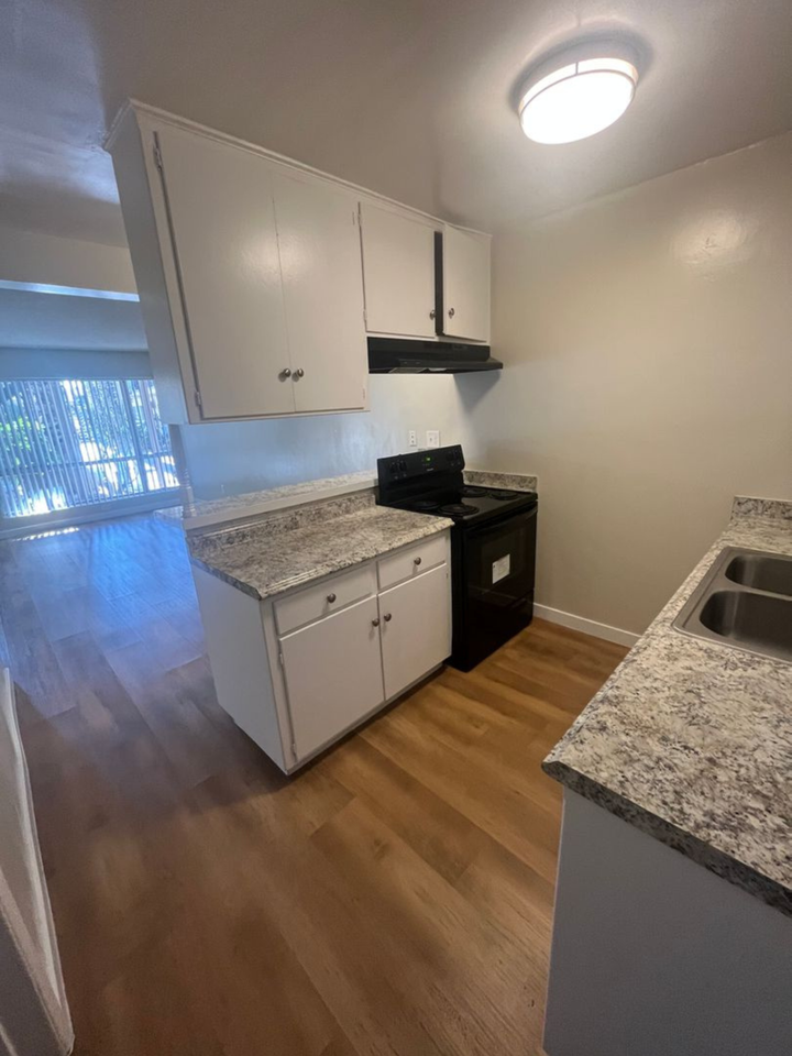 744 N Azusa Ave #119 - Photo 7 of 14