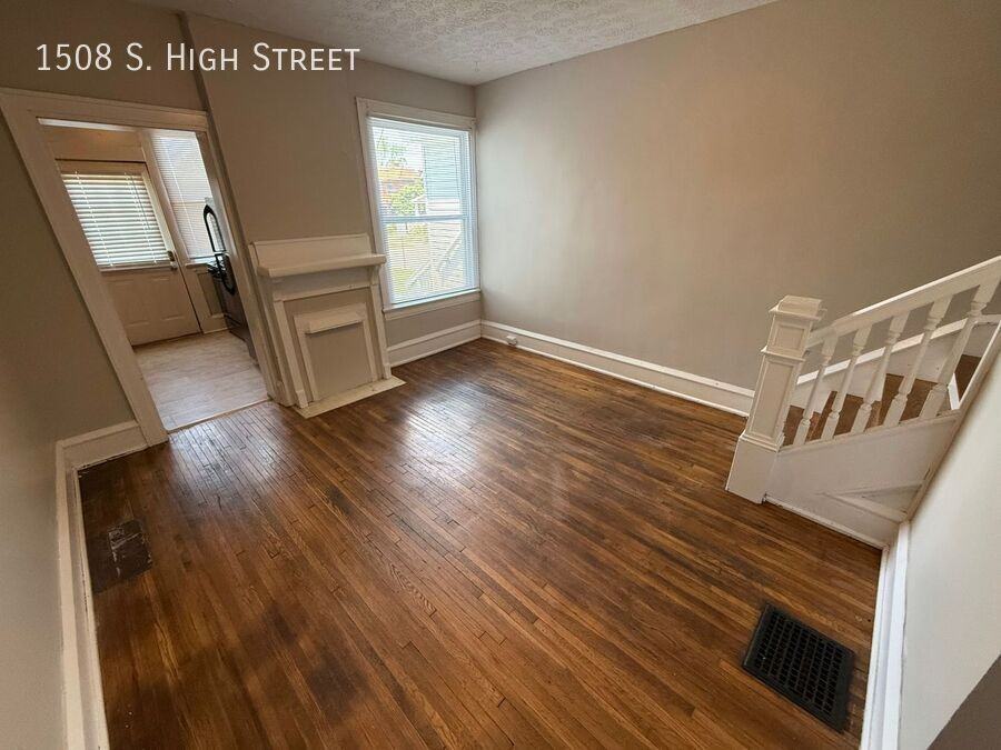 1508 S High St - Photo 3 of 11