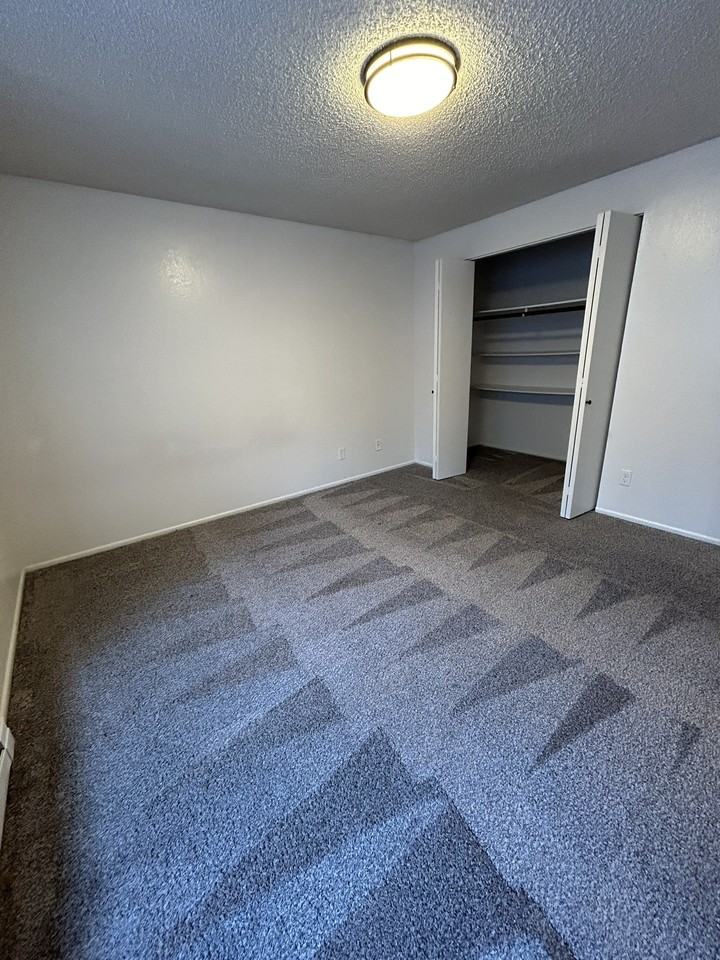Woodlands Townhomes - Photo 5 of 50