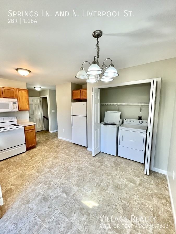 Springs & N. Liverpool St. - Photo 3 of 50