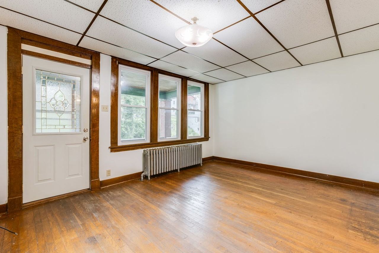 12 - 2642 Quarry - Photo 2 of 46