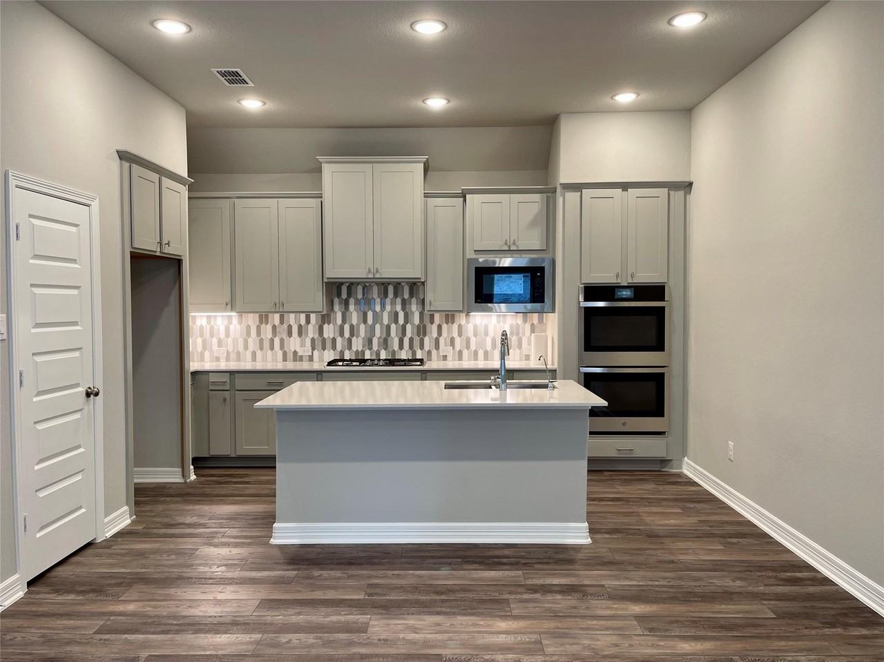 24226 Maple Summit Ln - Photo 3 of 31