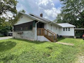 2424 S Milton Dr - Photo 1 of 1