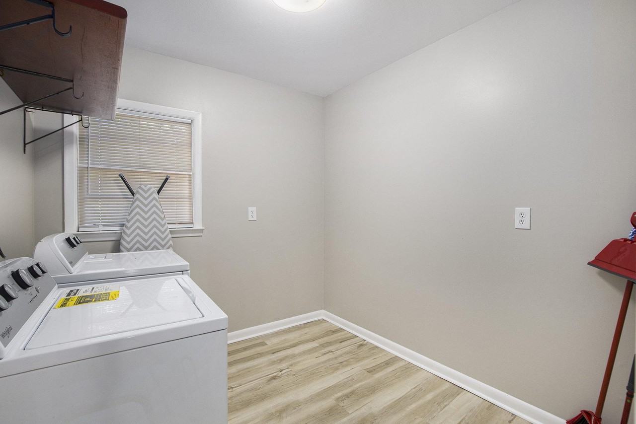 Hogan Rd - Photo 5 of 22