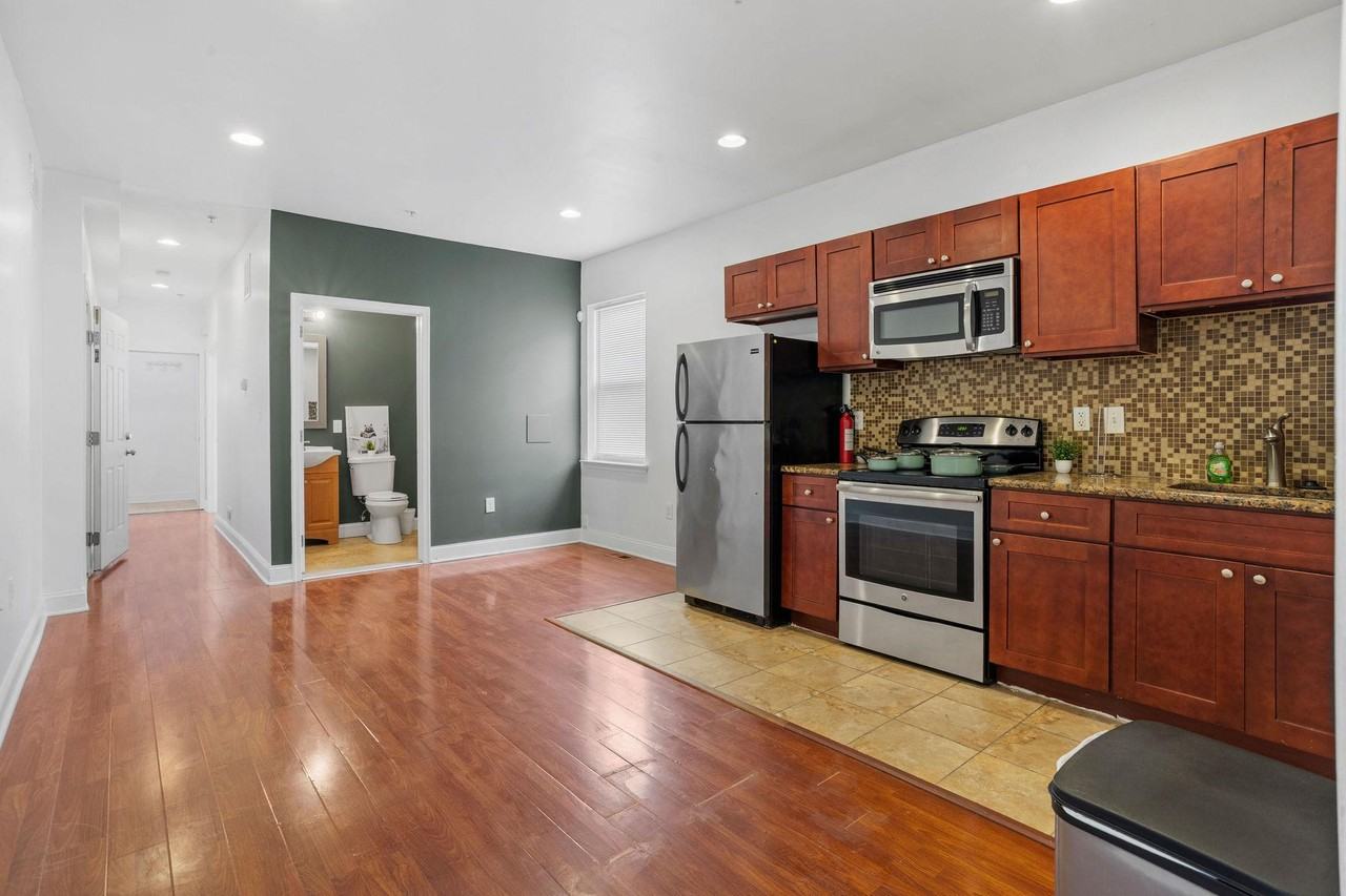 N 12th St - Photo 2 of 11