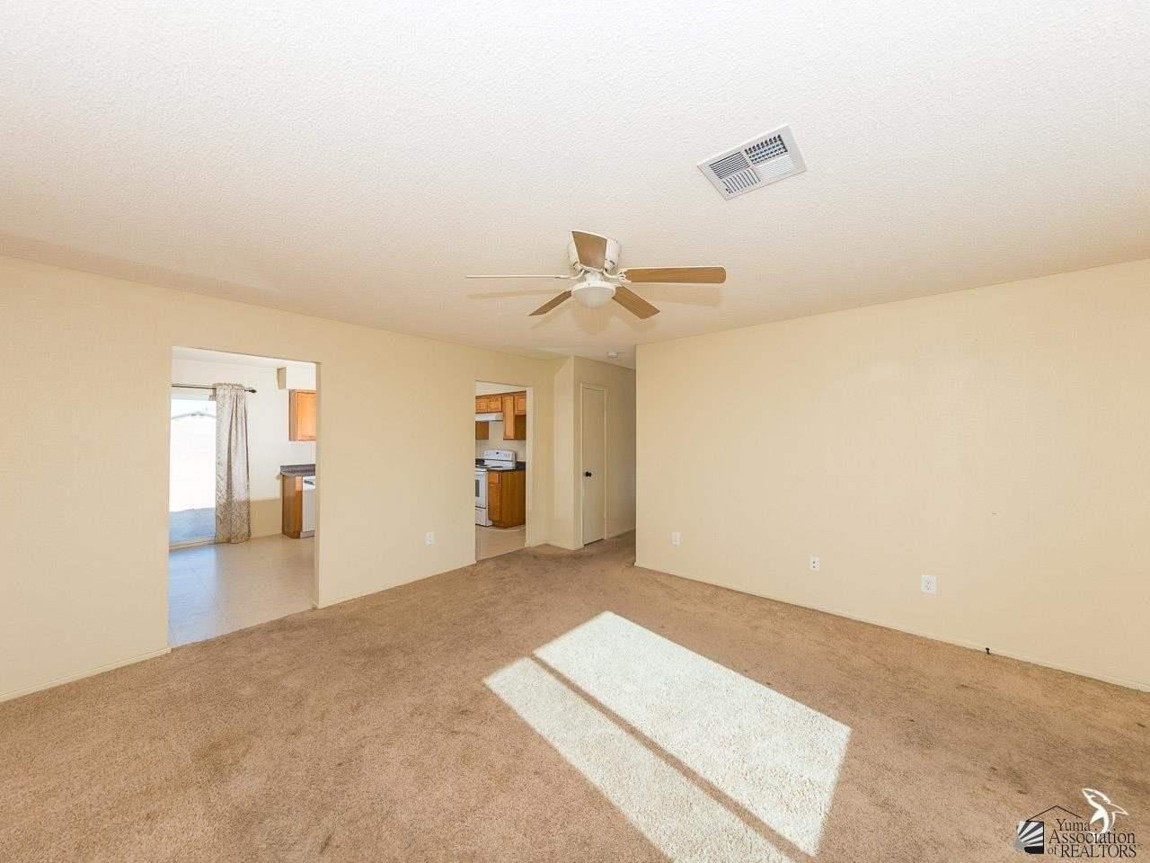 3825 South Isabel Drive - Photo 5 of 17