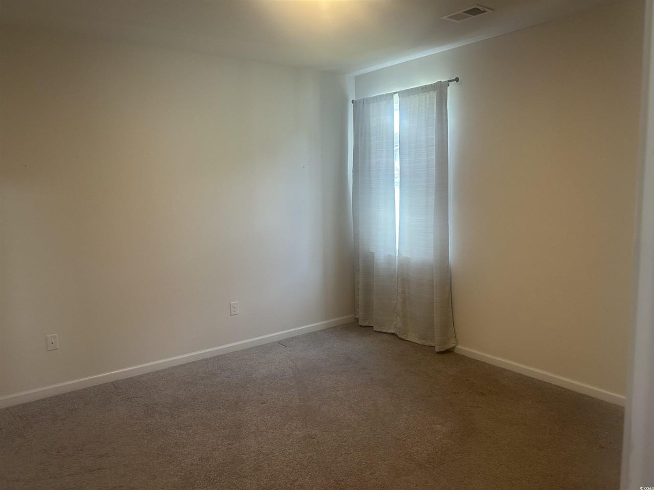 162 Kelsey Ct - Photo 5 of 25