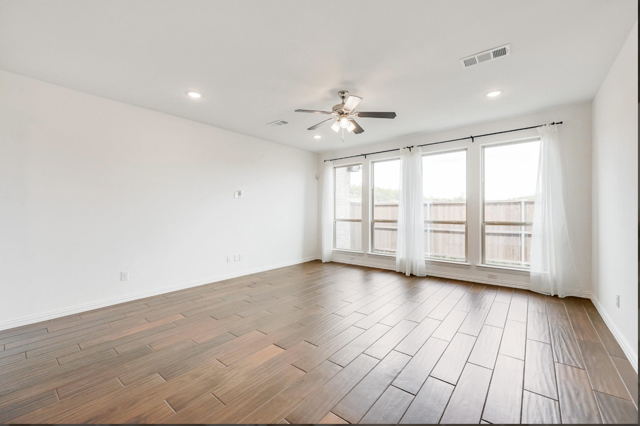 3917 Morel Dr - Photo 3 of 21