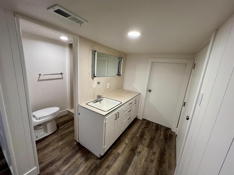 144 Sw #2 - Photo 5 of 7