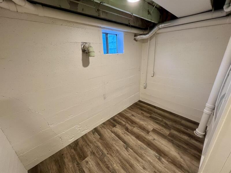144 Sw #2 - Photo 6 of 7
