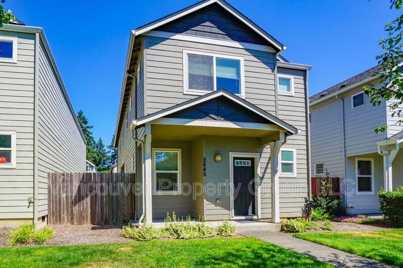 2645 Ne 87th Ave - Photo 2 of 28