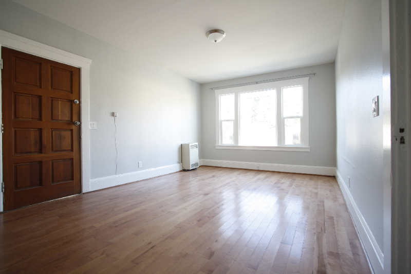 2630 14th Ave - Photo 2 of 15