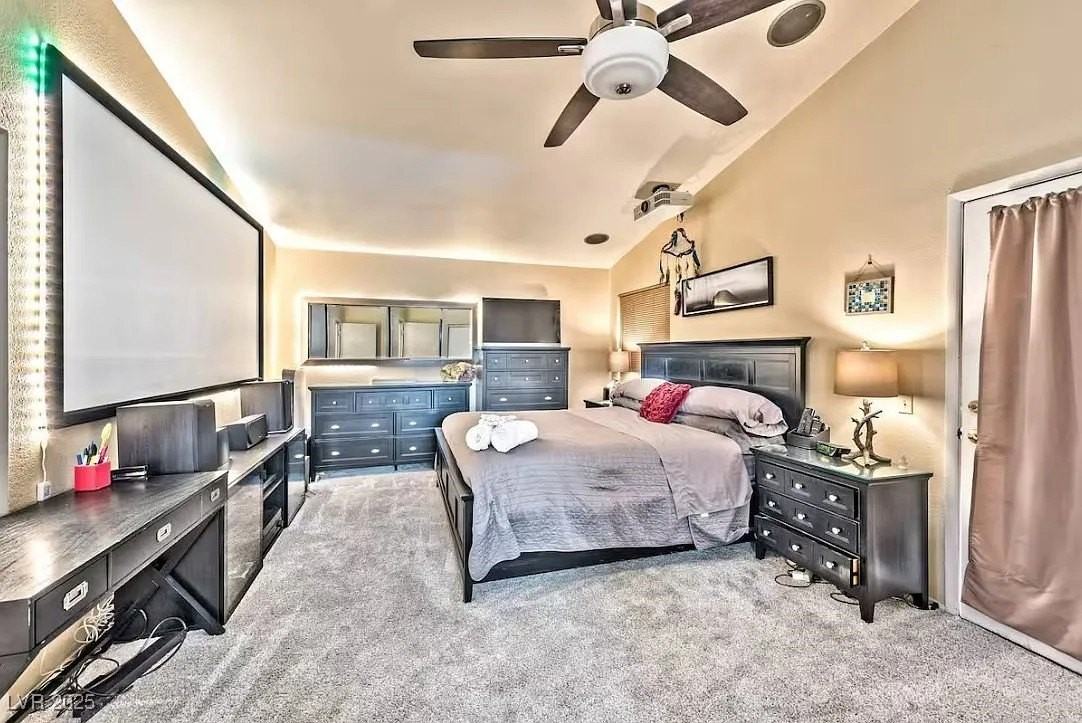 4823 Illustrious St - Photo 2 of 34