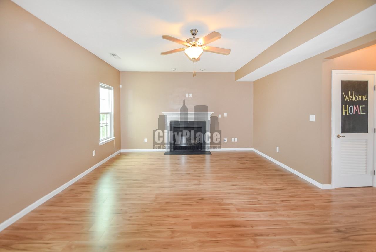 6683 School Branch Dr - Photo 7 of 31