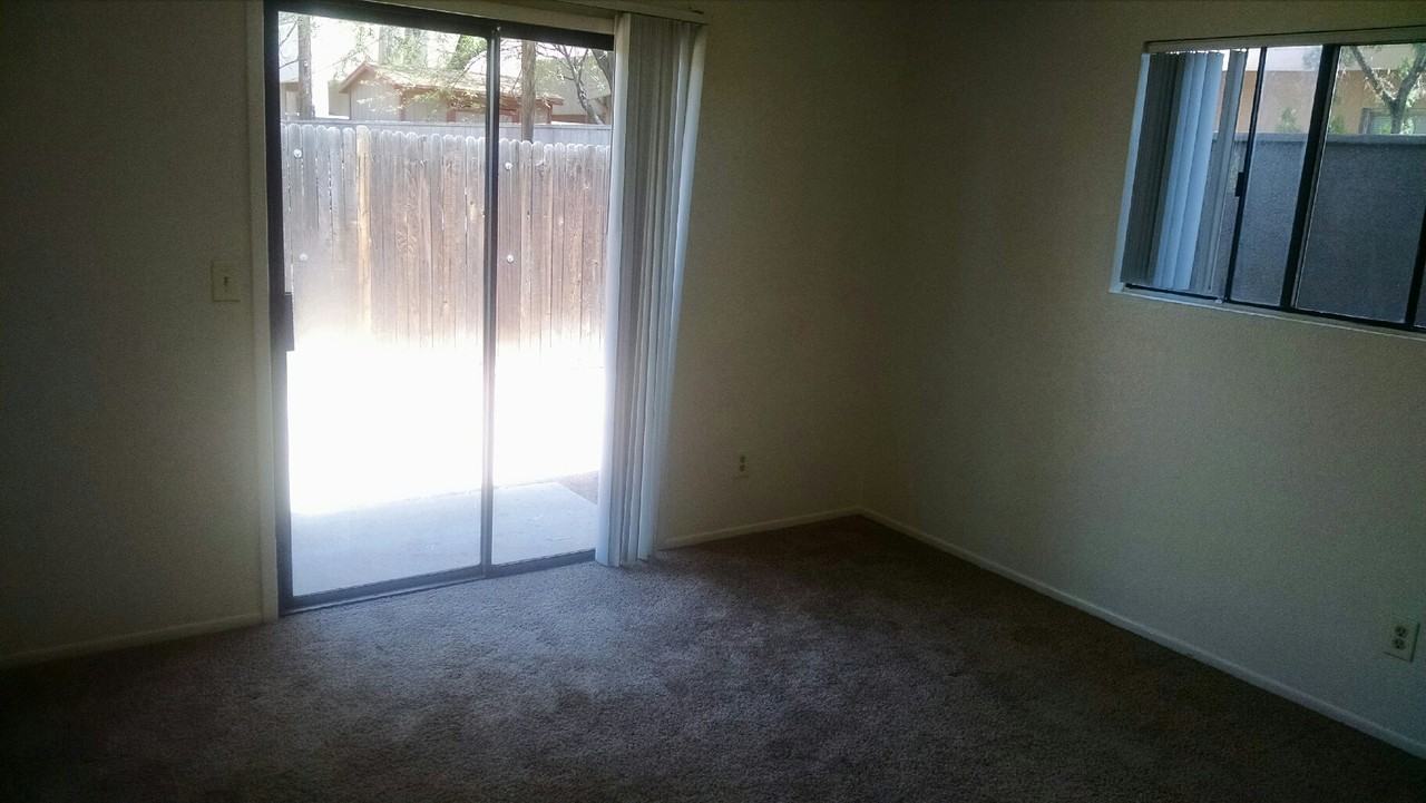 1709 E Glenn St - Photo 2 of 11