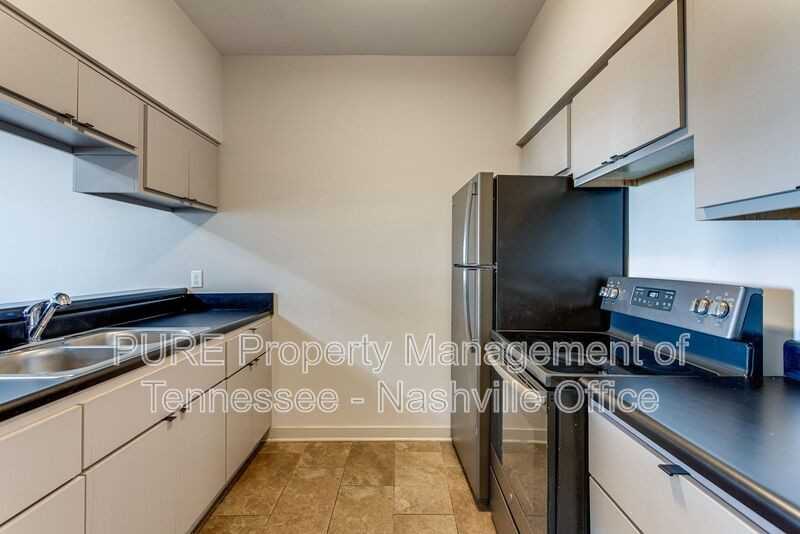 429 Humphreys St #4 - Photo 2 of 34