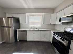 4264 Vera Cruz Ave N - Photo 1 of 1