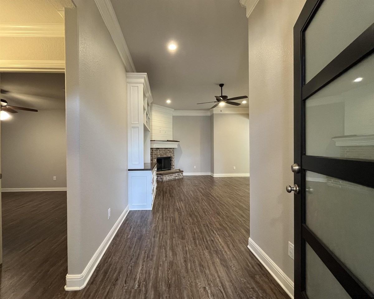 5429 Meadow Ridge Dr - Photo 2 of 24