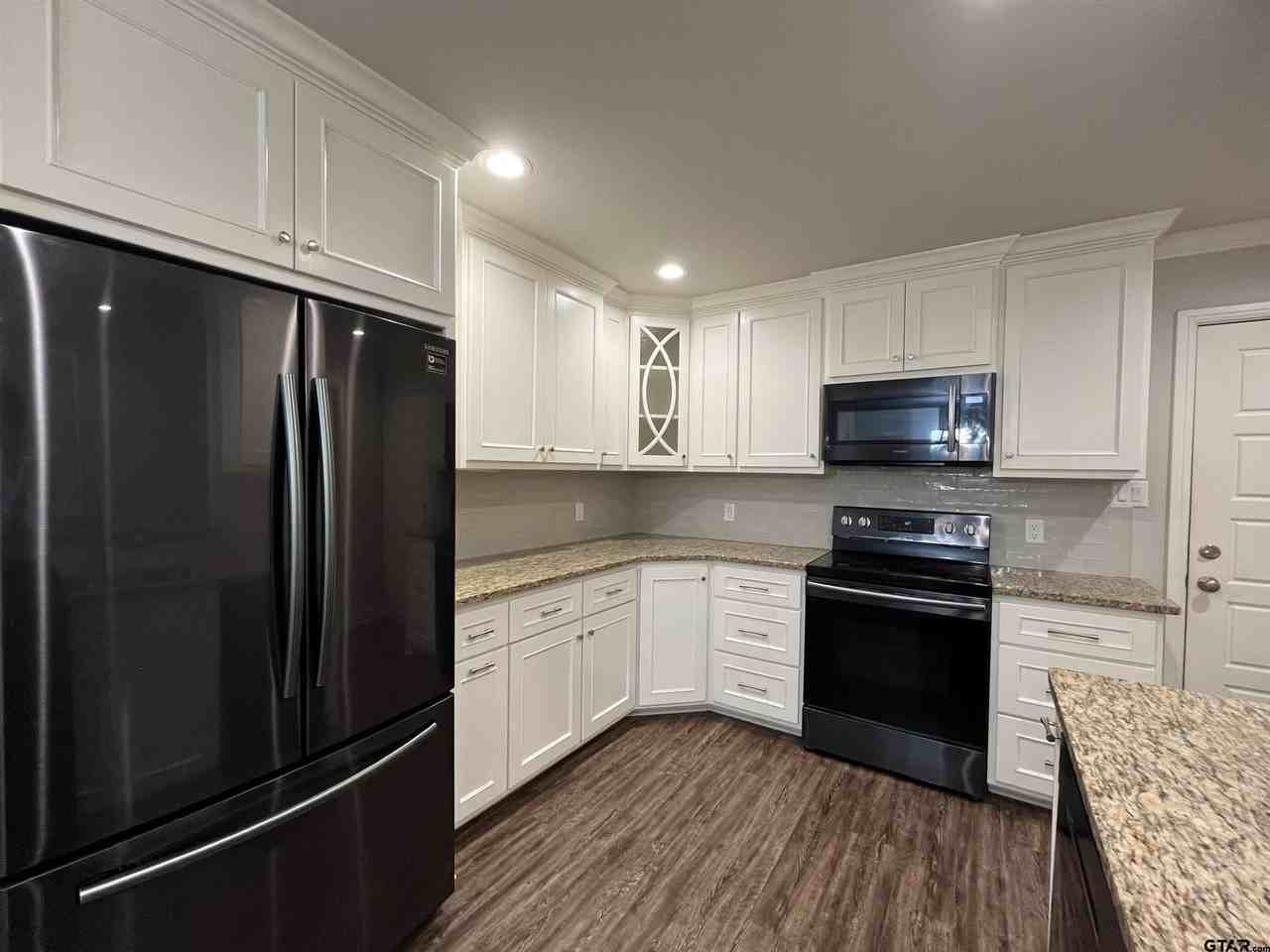 5429 Meadow Ridge Dr - Photo 7 of 24