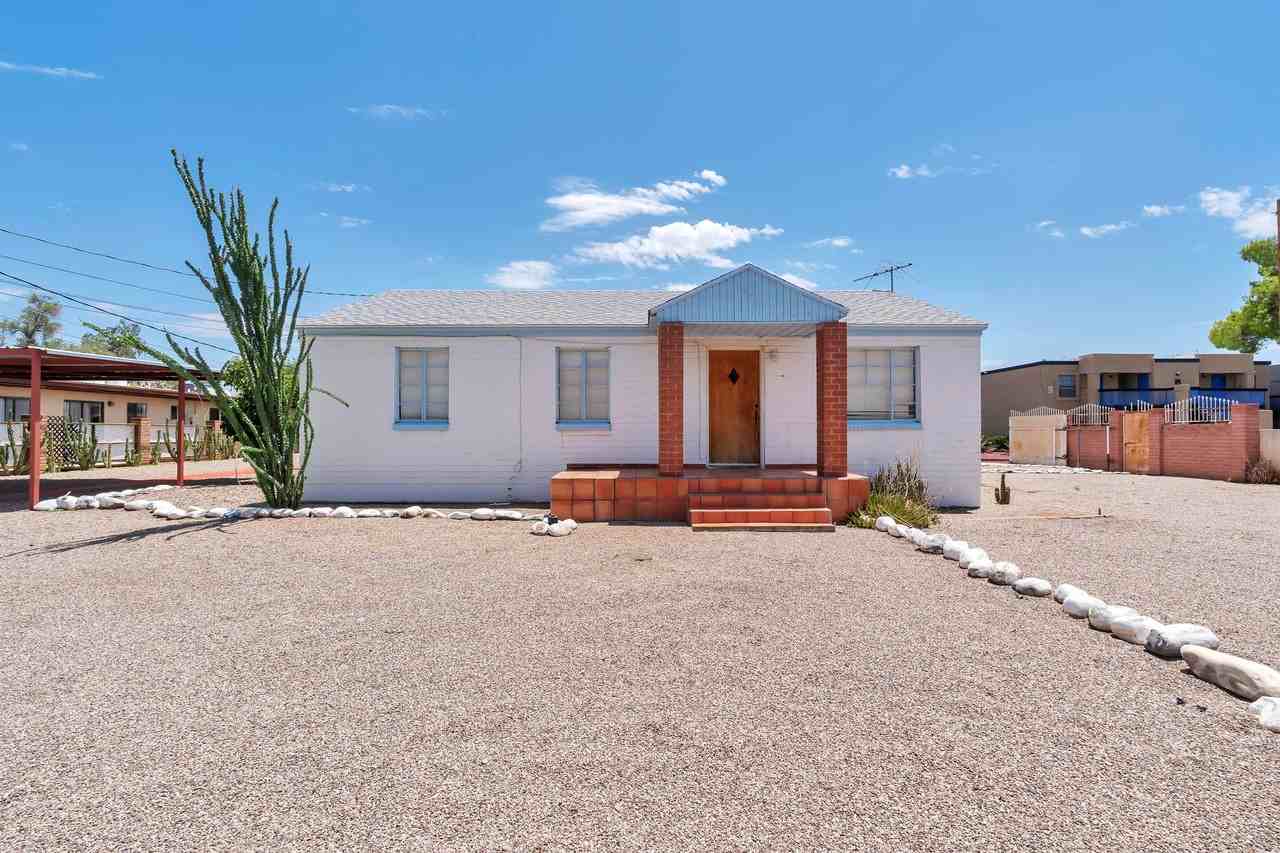 301 W Roger Rd - Photo 2 of 25