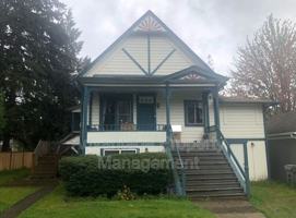 featured image of 522 Calapooia St Sw #3