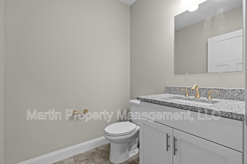 7 Gorham St #10 - Photo 7 of 17