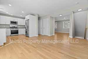 featured image of 7 Gorham St #10