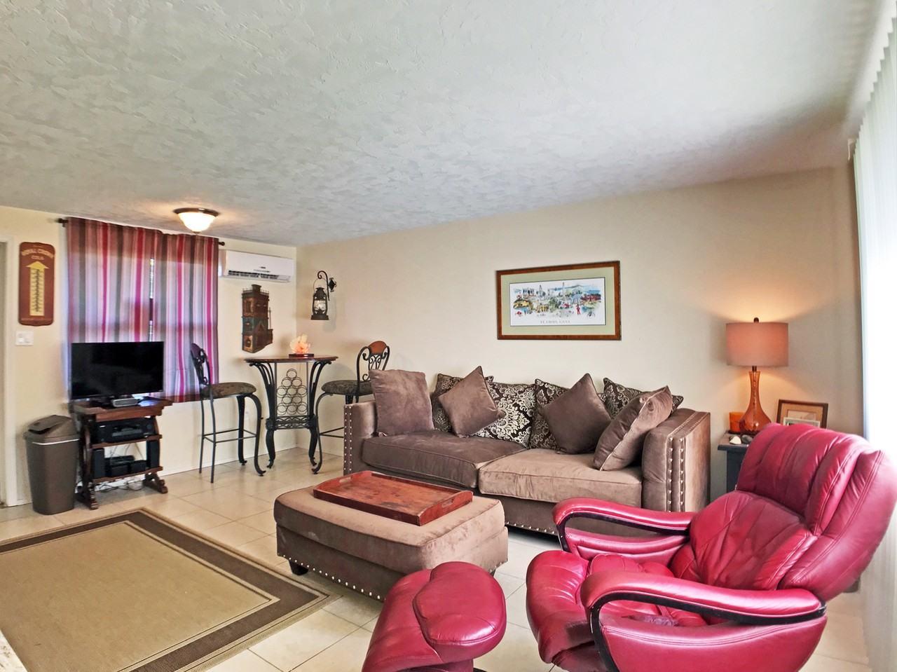 Apartments At Riverview - Photo 2 of 25