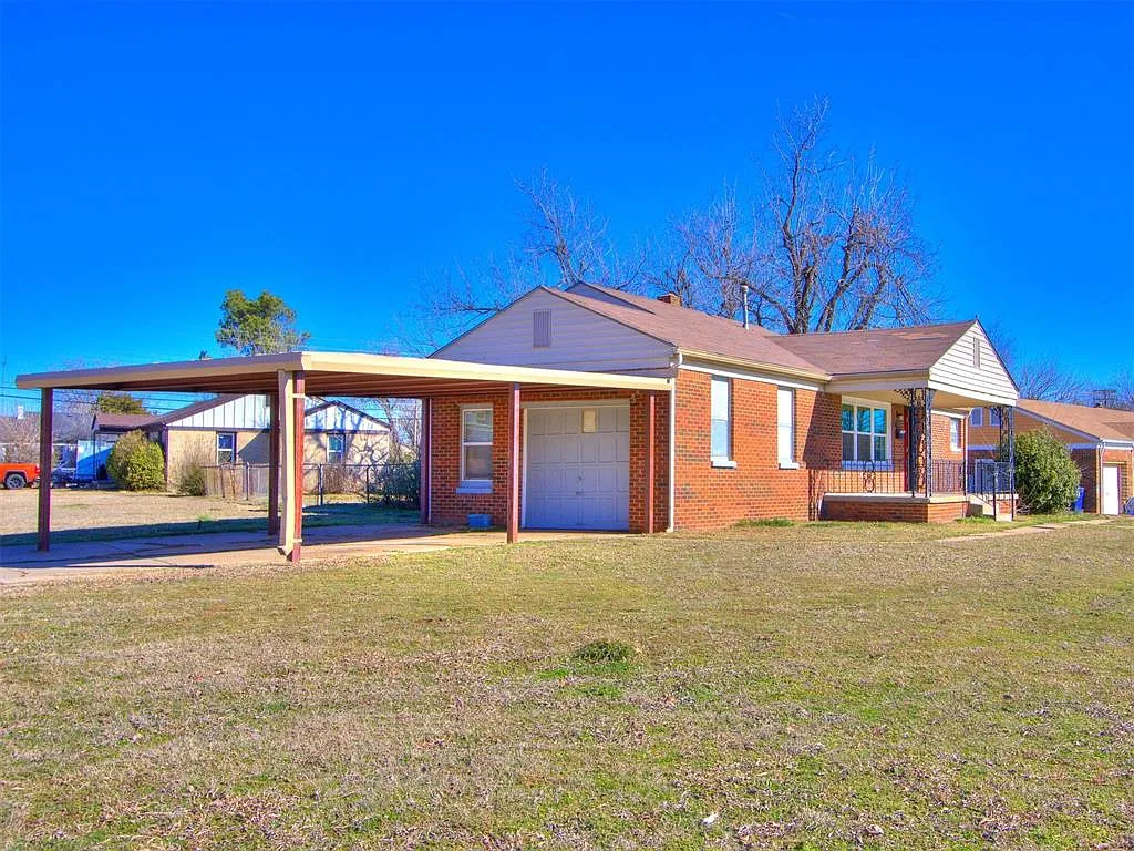 1321 Campbell Rd - Photo 3 of 3