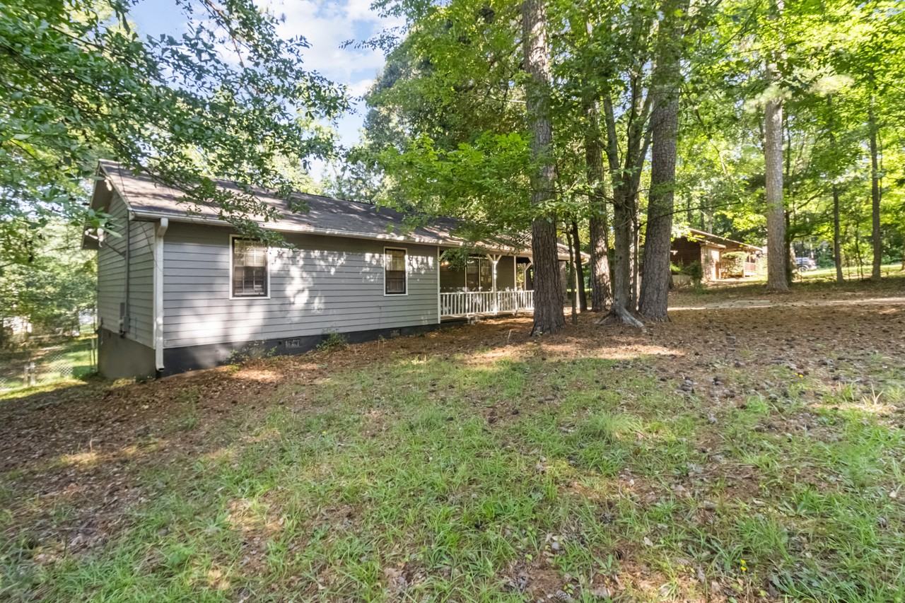 30 Wake Rd - Photo 2 of 20