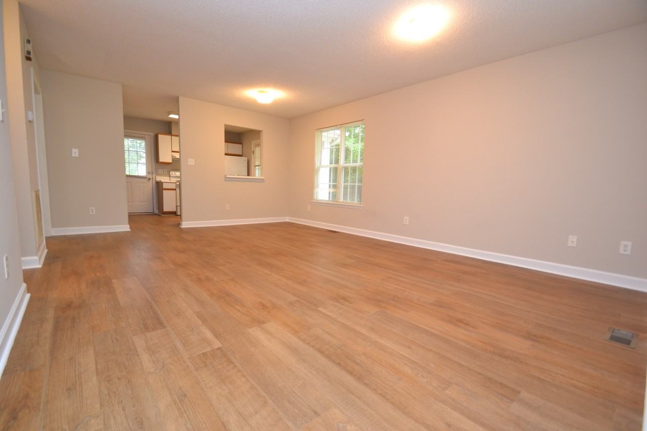 1512 E Lenoir St - Photo 3 of 37