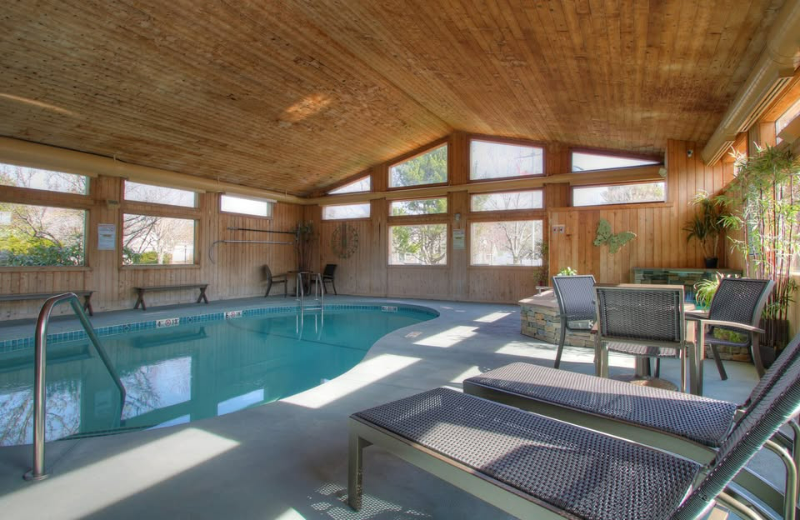 733 Post Rd - Photo 3 of 12