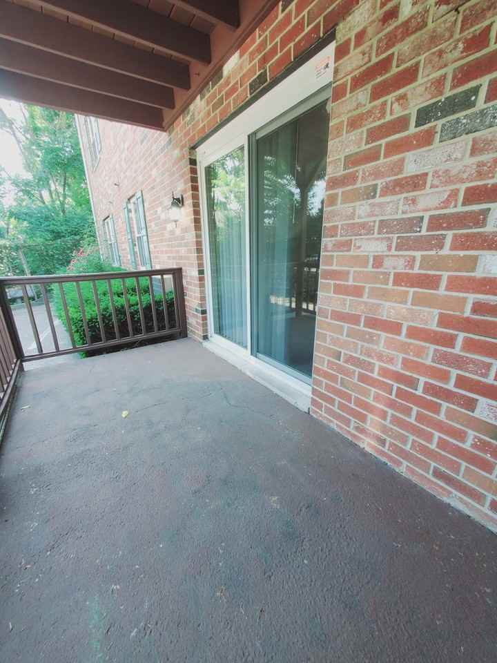 696 Hope St #7 - Photo 6 of 7