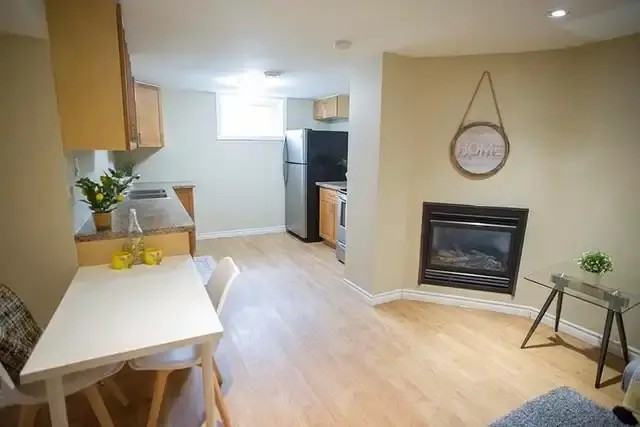 115 Clarendon Ave #2 - Photo 3 of 11
