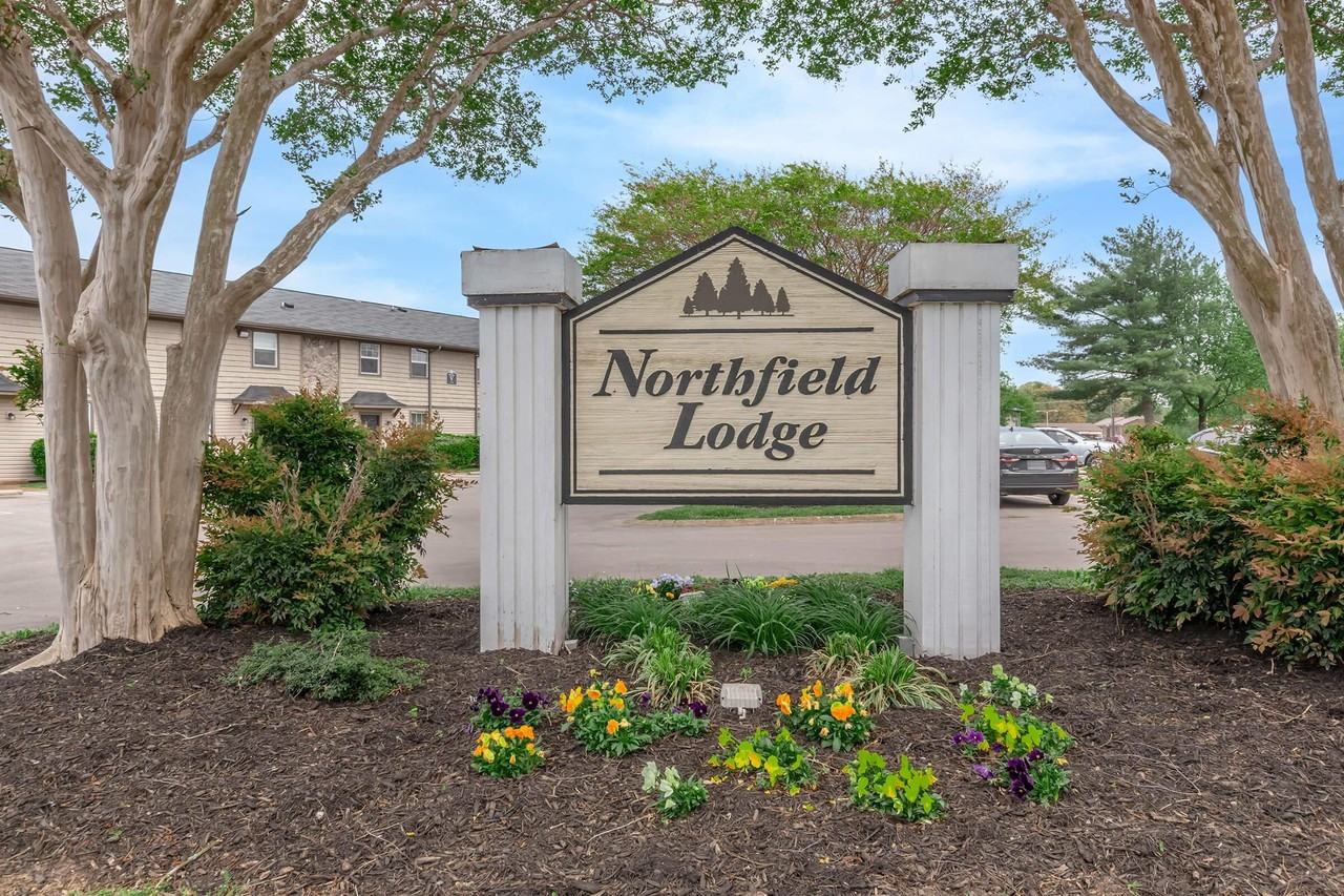 Northfield Lodge - Photo 2 of 19