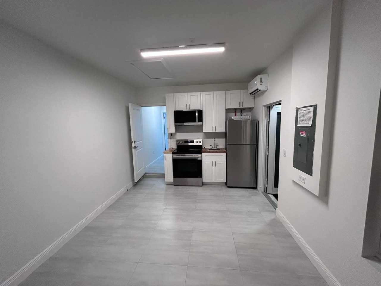 5224 29th St Sw - Photo 3 of 6