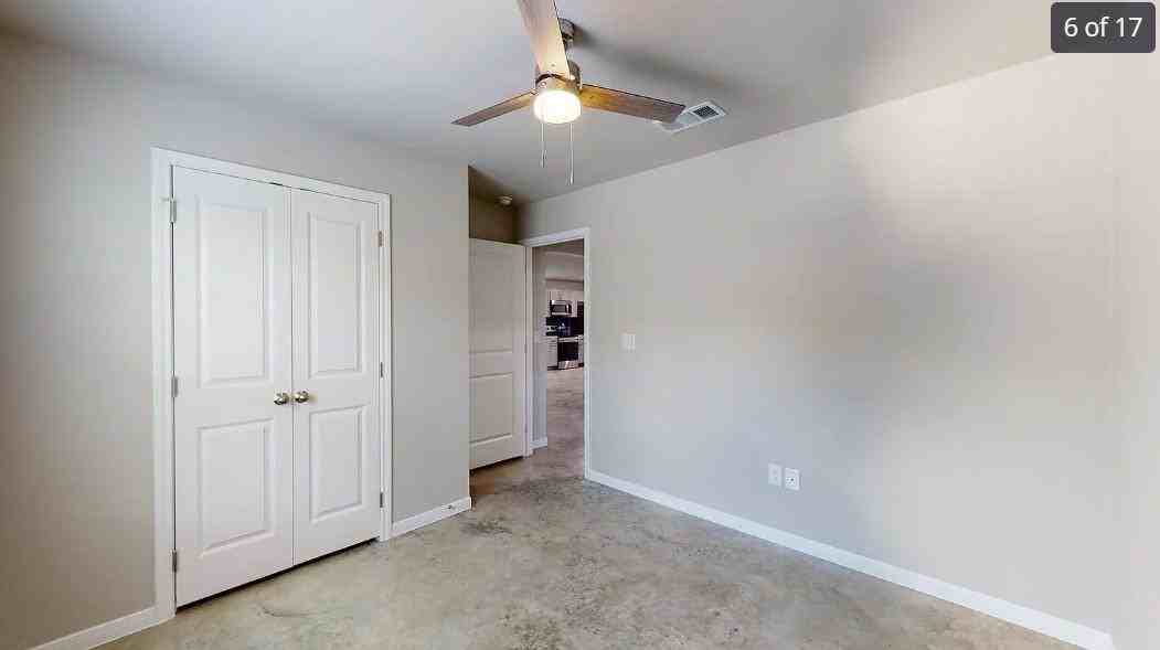 516 S 9th St - Photo 7 of 20