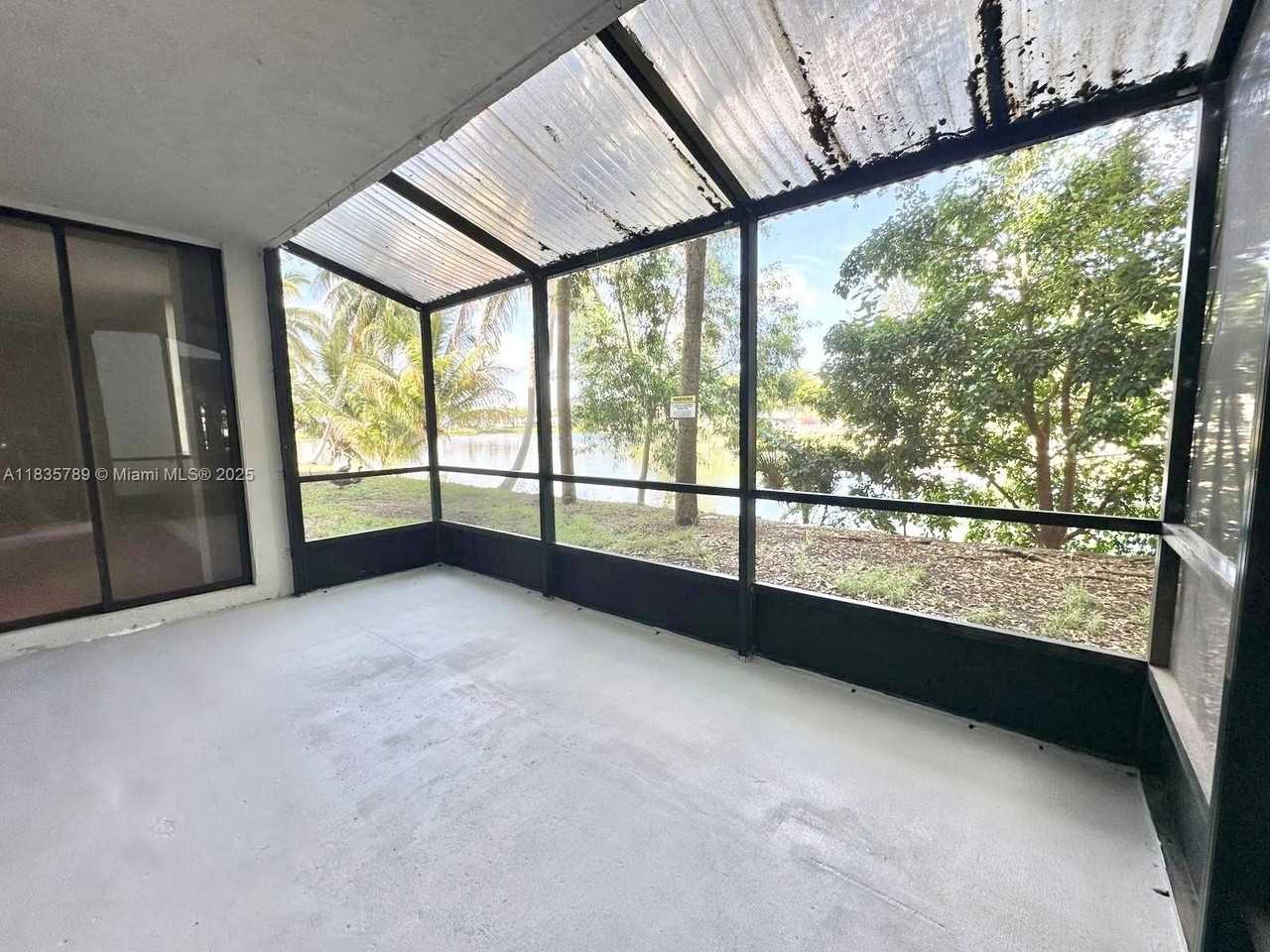 8305 Sw 152nd Ave #A106