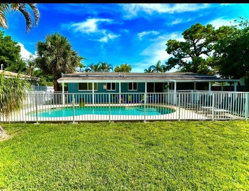 2233 Se 13th St #2233 - Photo 4 of 33