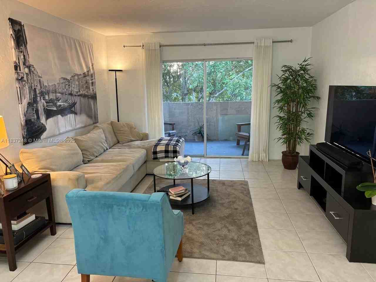 6884 N Kendall Dr #C407 - Photo 4 of 11