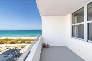 9225 Collins Ave #908 - Photo 1 of 1